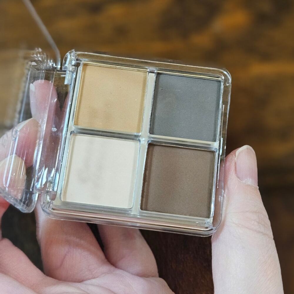CmaaDu Four Eyeshadows Palette #04 NEW ~ White Nude Gray Brown ~ Asian Beauty